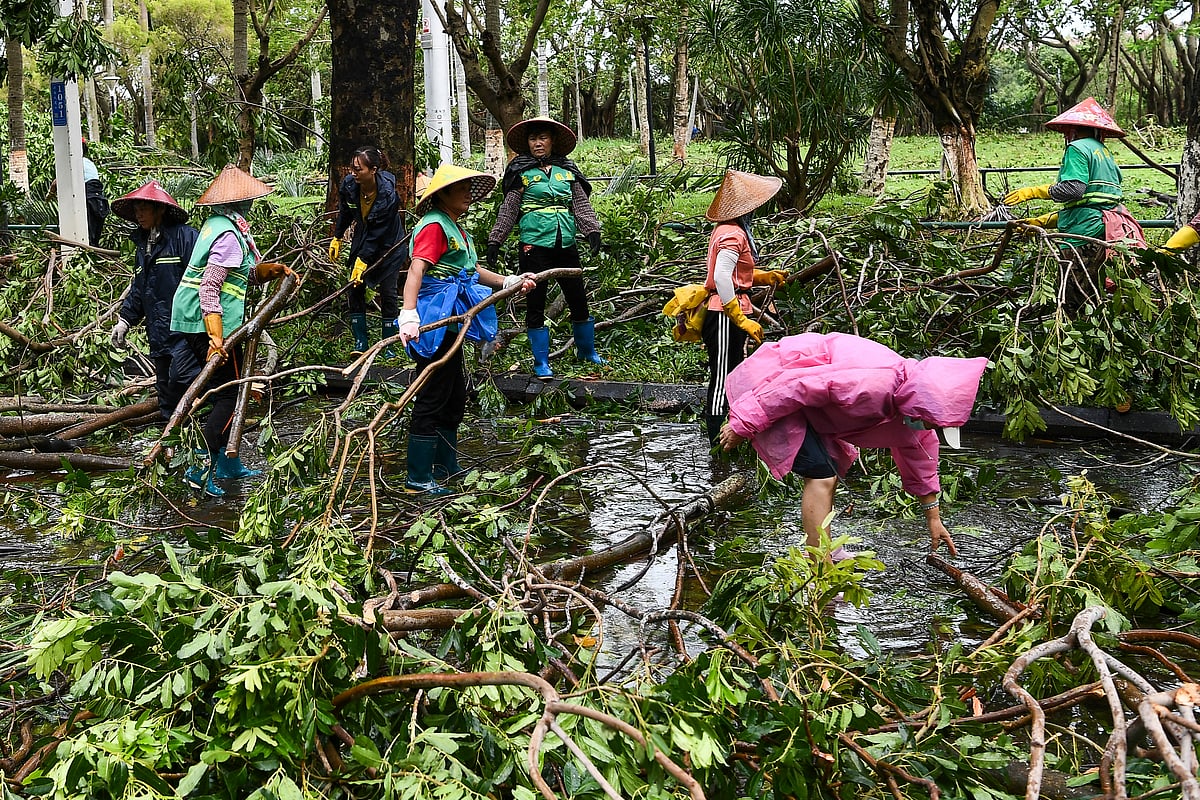 Yang Guanyu/AP : Typhoon Yagi hits China and Vietnam
